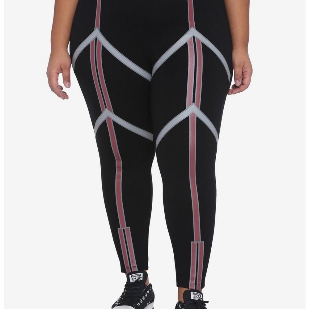Her Universe Marvel Wanda Vision High-Waisted Leggings plus size 3X black